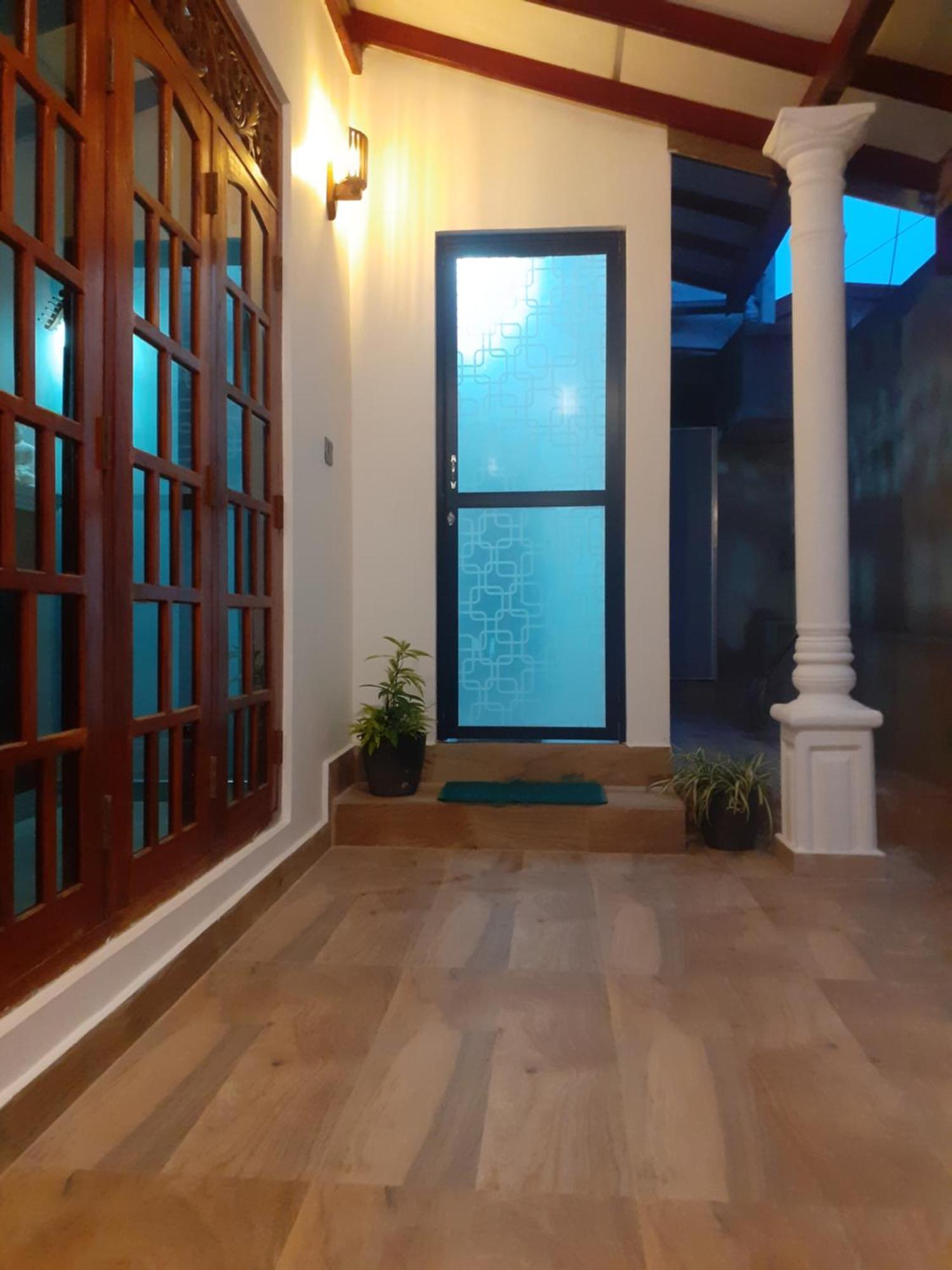Bisandu Guesthouse Mirissa Rum bild